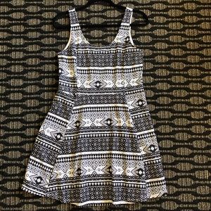 h and m patterned dress